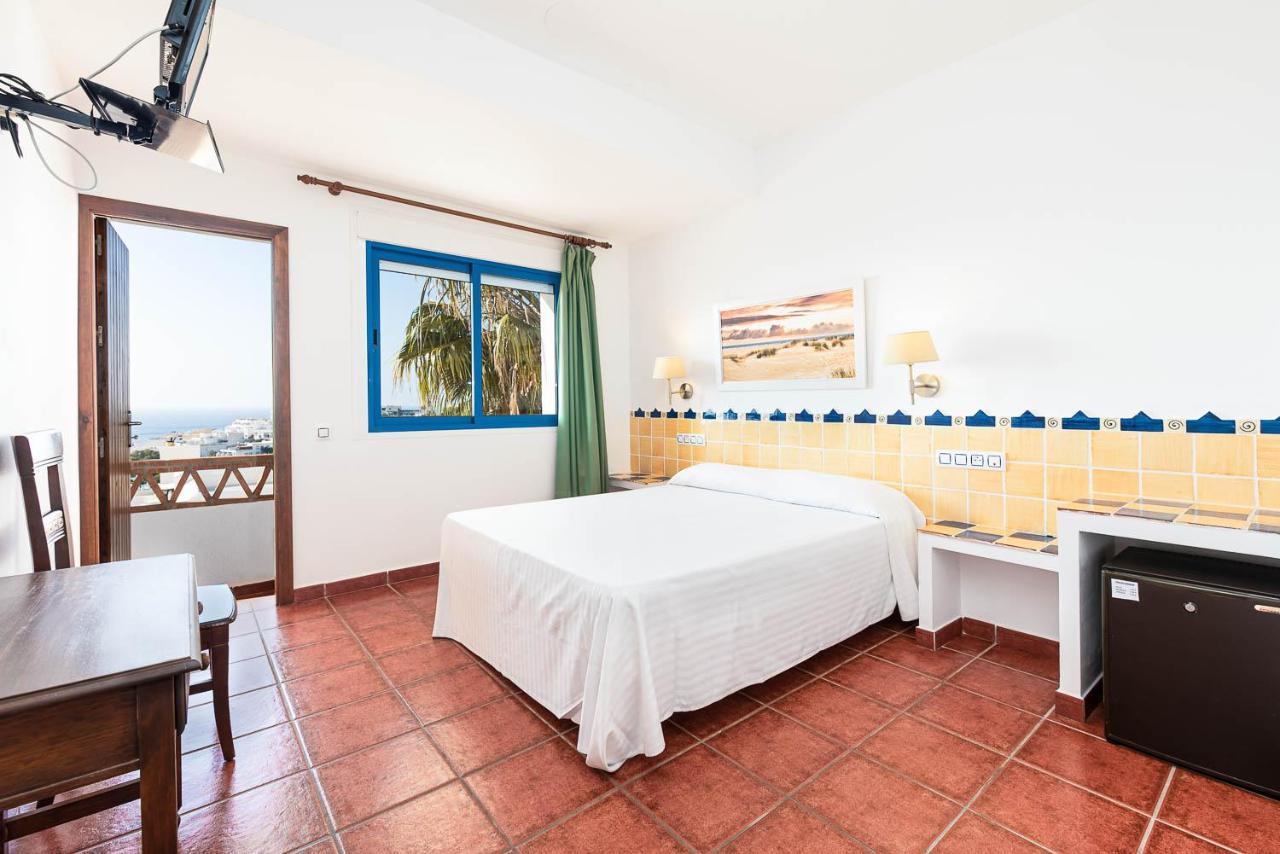 Hostal El Dorado Sant Josep de sa Talaia Exteriér fotografie