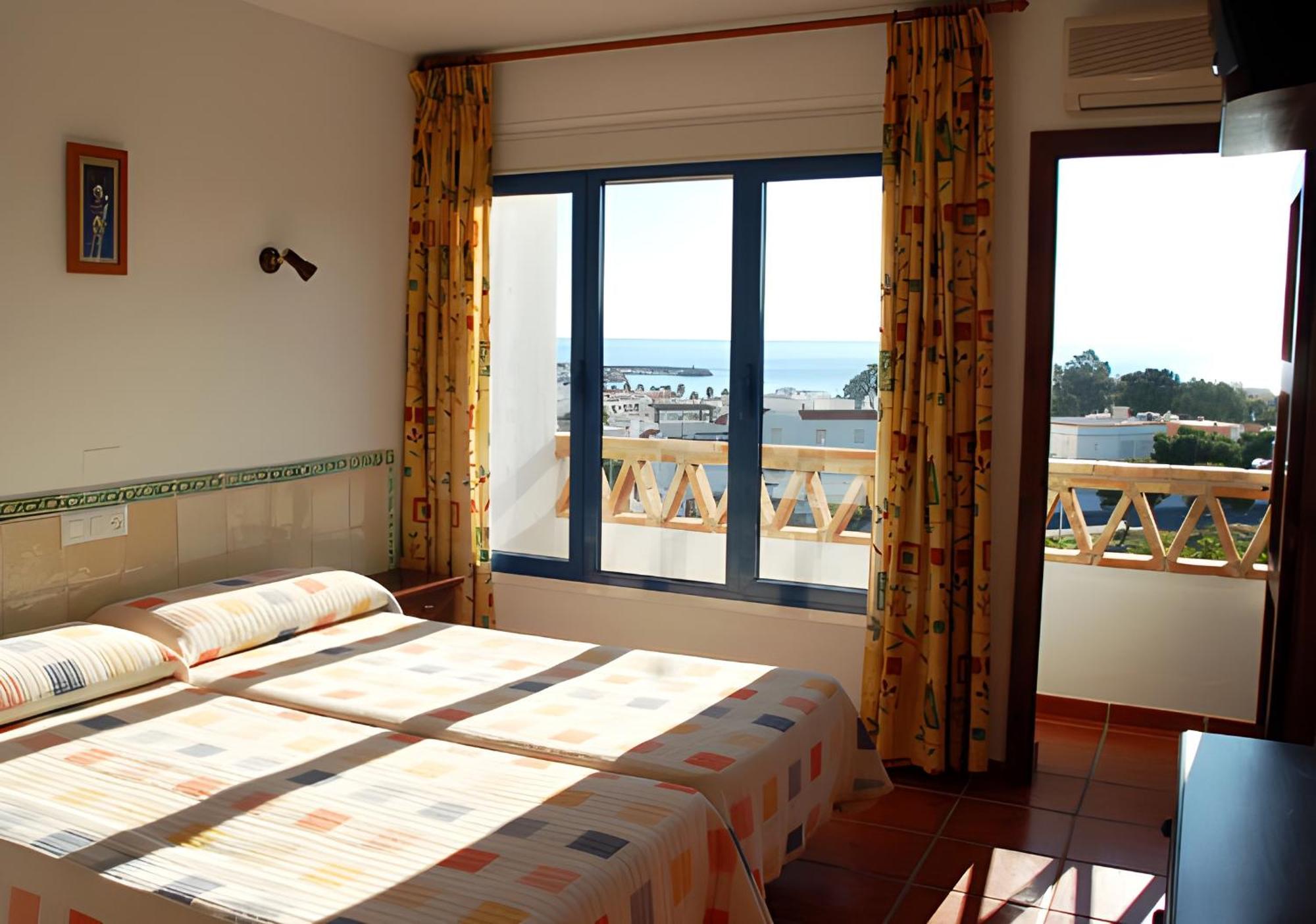 Hostal El Dorado Sant Josep de sa Talaia Exteriér fotografie